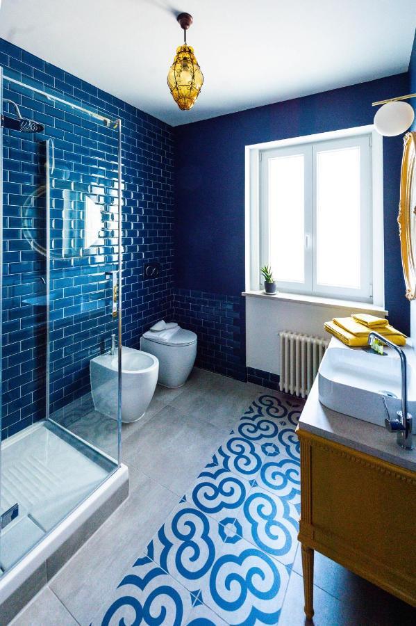 The Lion'S Den Bnb Trieste Bagian luar foto