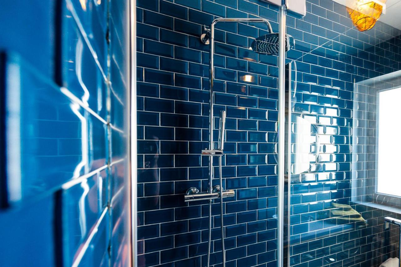 The Lion'S Den Bnb Trieste Bagian luar foto