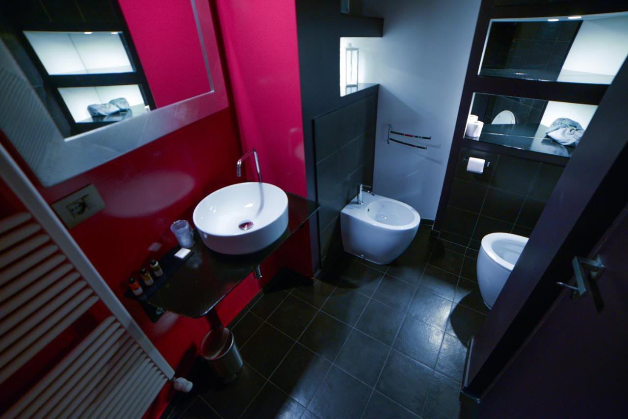 The Lion'S Den Bnb Trieste Bagian luar foto